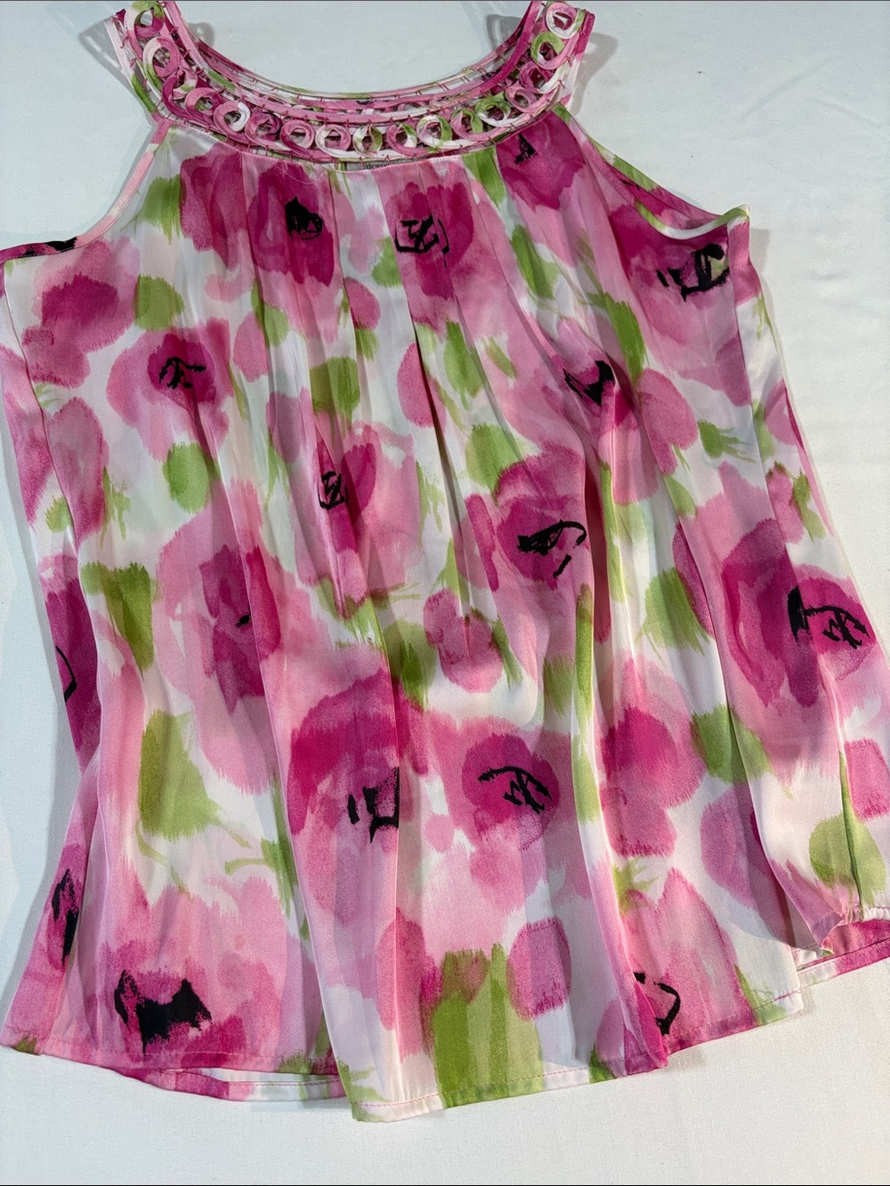 dressbarn Pink Floral Sleeveless Tank with Ring-Trim Neckline size Medium - Picture 11 of 11